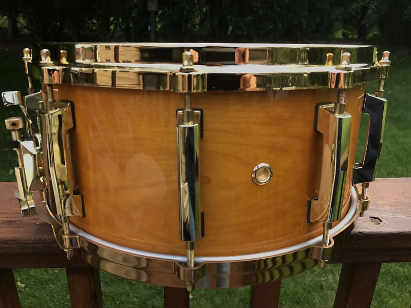 Pearl Custom Classic Snare Drum ONE PIECE Maple Shell