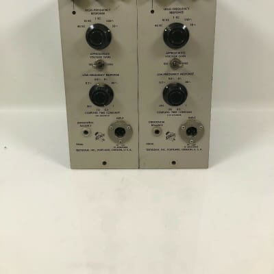 Tektronix FM 122 Low-Level Preamplifier w/ RM 125 Power Supply