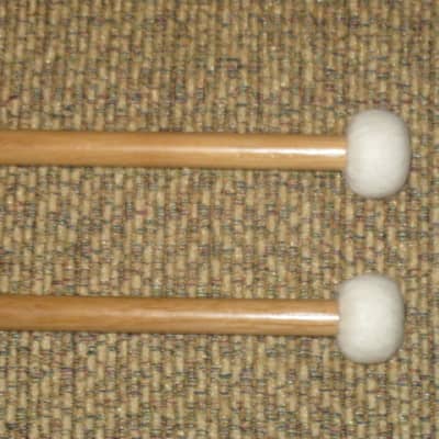 ONE pair new old stock Adams CD9 Cloyd Duff # 9 Hickory Flip Stick (Timpani Flip Stick) CORE: Both cores on one piece turned hickory with bulb shaped wood on one end and small felt ball opposite / TONE COLOR: Extremely bright to general, similar to # 3 image 12