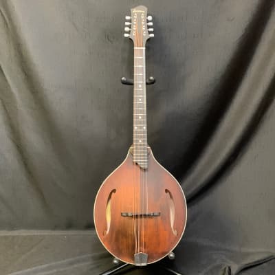 Eastman MDO305 A-Style Octave Mandolin Classic Finish w/Padded Gig Bag