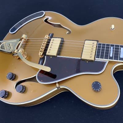 Video! Unreleased 1993 Gibson R+D Chet Atkins Country Gentleman 100th Anniversary 1994 - All Gold w/ Diamond Headstock + Block Inlays image 6