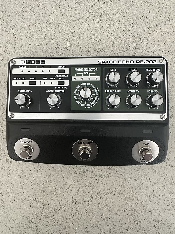 Boss RE-202 Space Echo