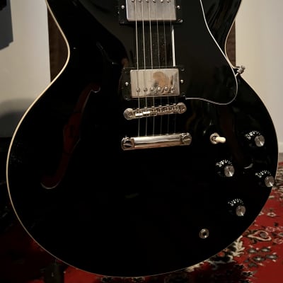 2022 Gibson ES-335 Ebony image 3
