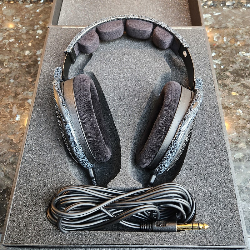 Sennheiser HD 600 Professional Headphones Original Made in Ireland Marble  Ex-BBC