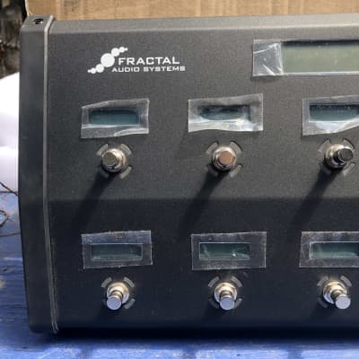 Fractal Audio FC-12 Foot Controller | Reverb