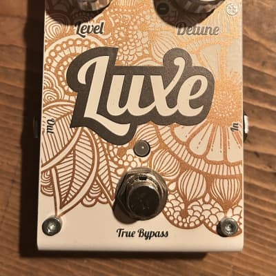 Digitech Luxe デチューン Digitech Luxe Anti-Chorus Compact Polphyonic Detune Pedal