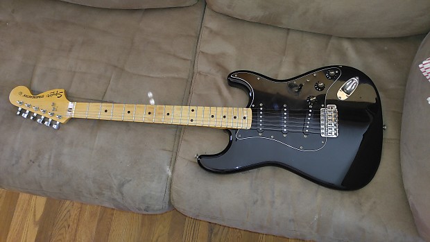 Squier sq outlet stratocaster 1983