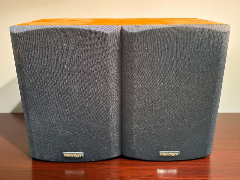 Paradigm Cinema Micro v.3 Bookshelf Speakers HiFi Stereo Black Home Audio Wood  			