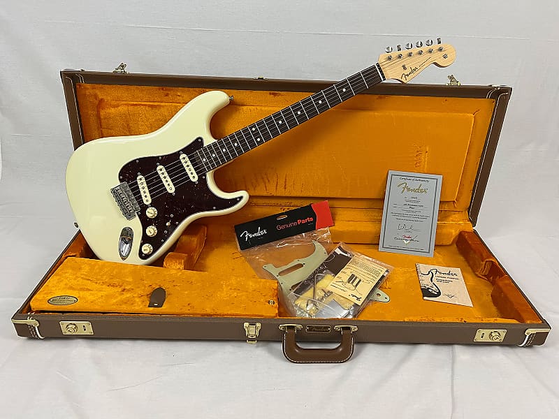 Fender Fender Custom Shop 1960 NOS Stratocaster – Aged Olympic White 2013 - Aged Olympic White NOS image 1
