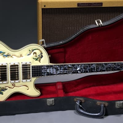 Gibson Les Paul Rare Custom Shop Original One Off Design "Glitter Girls" 1989 Pearl White image 2