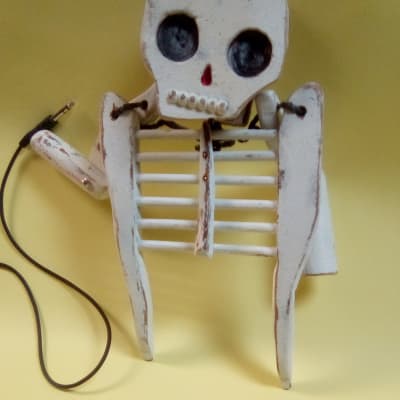 Electric Skeleton Rattle image 9