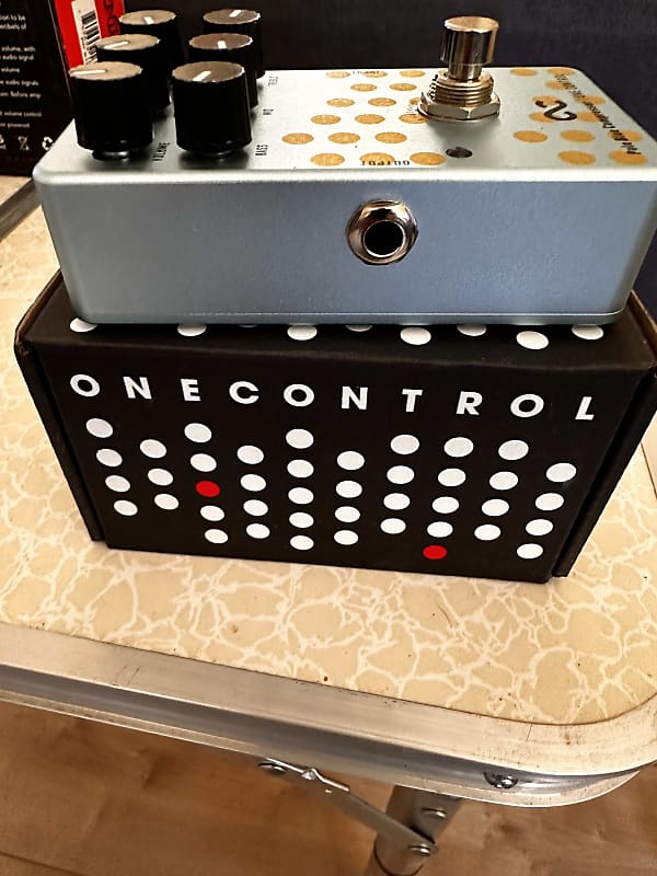 ギター Pale Blue Compressor ONECONTROL s-l400.jpg