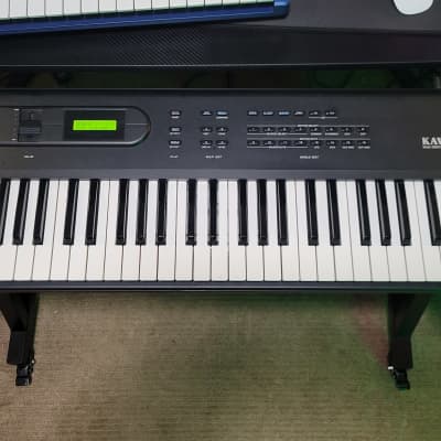 Kawai K4 16-Bit Digital Keyboard Synthesizer in Excellent Condition