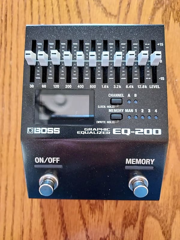 Boss EQ-200