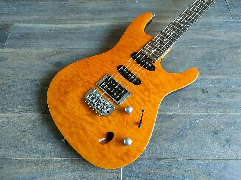 2002 Ibanez SA Series SA260QM Japanese Market Superstrat (Gold Amber)