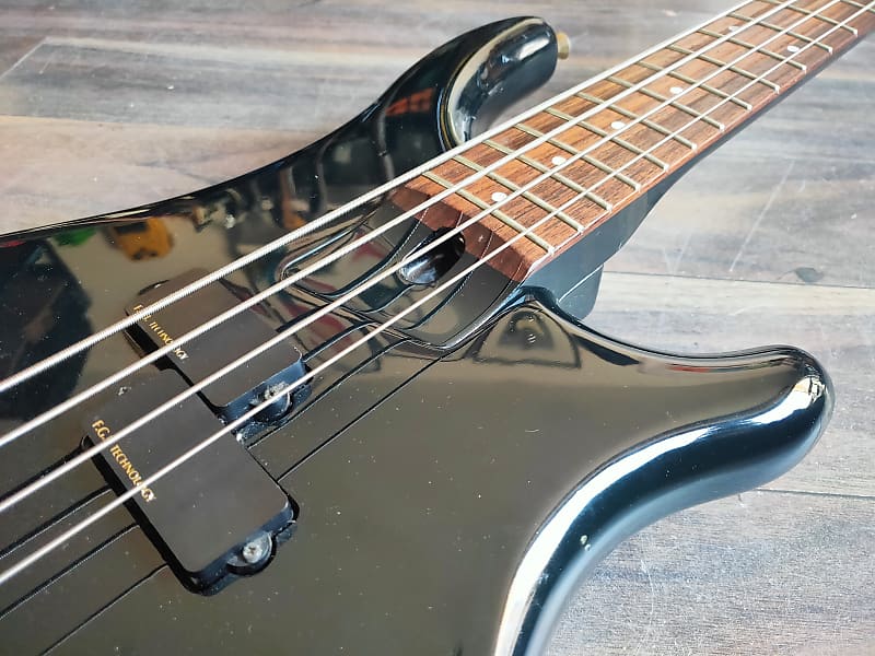 1990's Fernandes Japan FRB-65 Revolver Active Bass (Black