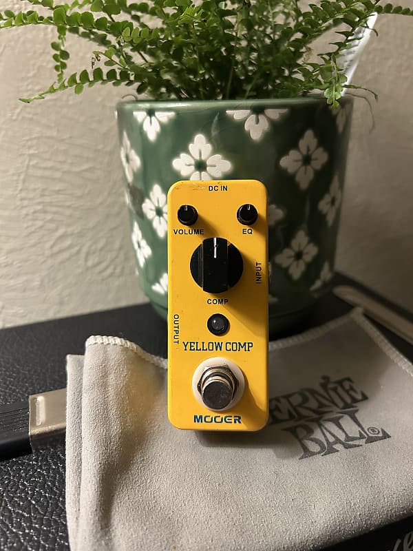 Mooer Yellow Comp