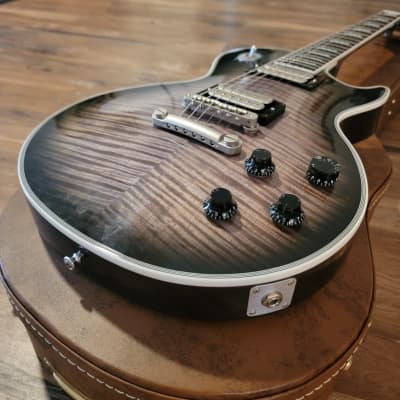 2018 Gibson Les Paul Vivian Campbell SIGNED #34/50 Antrim Basalt Burst W/COA OHSC & Candy image 6