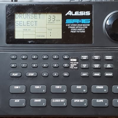 ALESIS SR-16 16-bit Stereo Drum Machine image 1