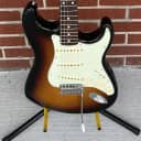 2005 Fender Classic Series 60’s Stratocaster Electric Guitar Pure Vintage '65 Strat® Pickups HSC
