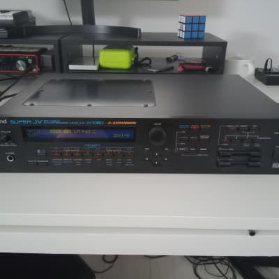Roland JV-2080 64-Voice Synthesizer Module 1997 - 2000 - Black