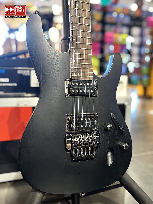 Ibanez S520-WK - Weathered Black