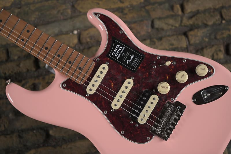 Fender Player Deluxe Stratocaster HSS - Shell Pink with Roasted Maple  Fingerboard, Sweetwater Exclusive in the USA