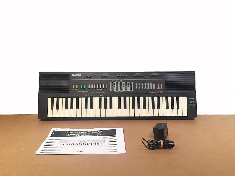 Casio MT-205 Casiotone 49-Key Synthesizer