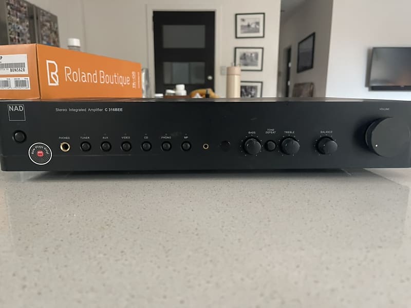 NAD: C316BEE V2 With PHONO Integrated Amplifier - NO REMOTE  			