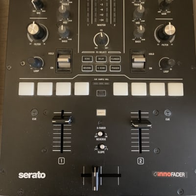 Technics SH-MZ1200 Professional DJ 4-channel Mixer with Technics SH-MZ1200 Professional DJ 4-channel Mixer with