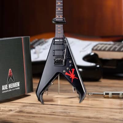 AXE HEAVEN Kerry King Dean USA V Limited Edition Custom Miniature Guitar Gift