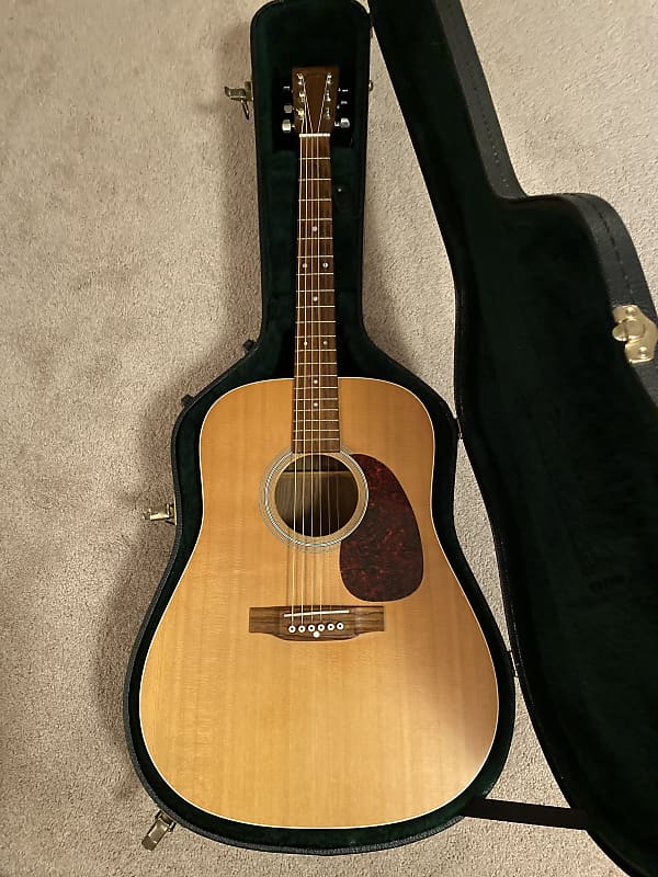 2007 Martin USA Custom D Rosewood Acoustic Guitar