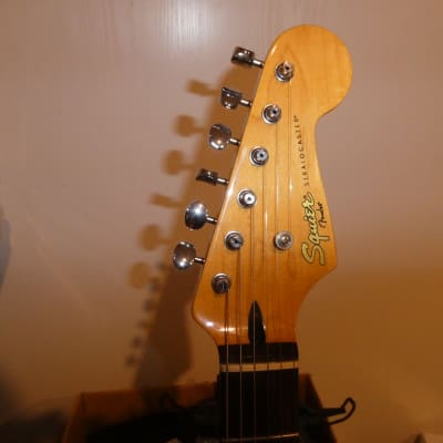 Squier Vintage Modified Surf Stratocaster 2012 - 2018 - Candy Apple Red image 8