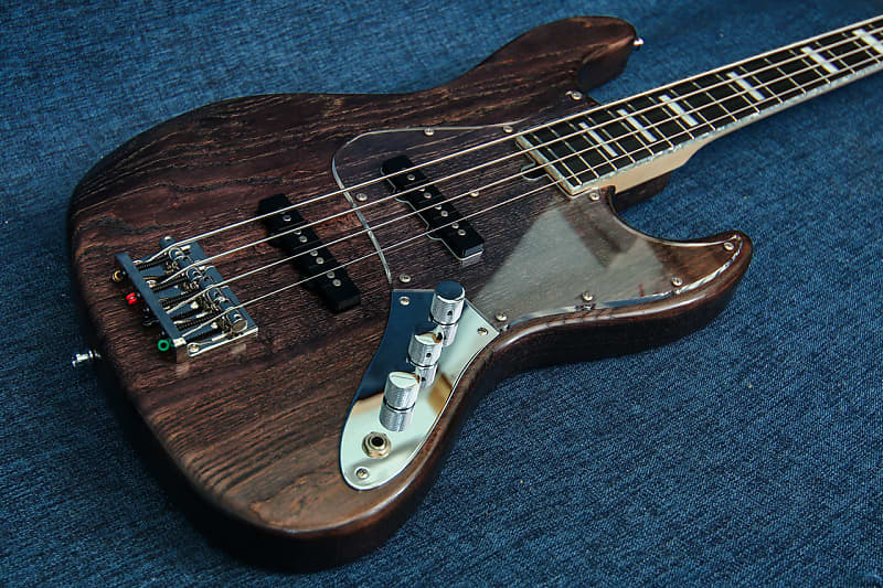 Bacchus Woodline WL4-ASH Bass Craft Series 2009 Black Oil