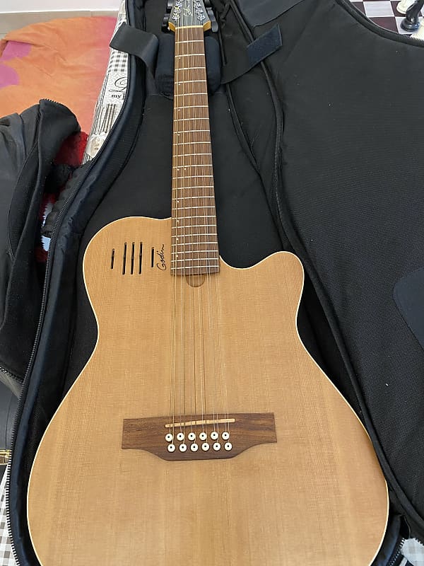 Godin A12 SG Solid Cedar Cutaway 12 String with Electronics Reverb