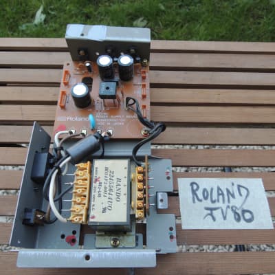 Parts Keyboard ROLAND 90' JV80 JV Full power supply 240 Volts European model.