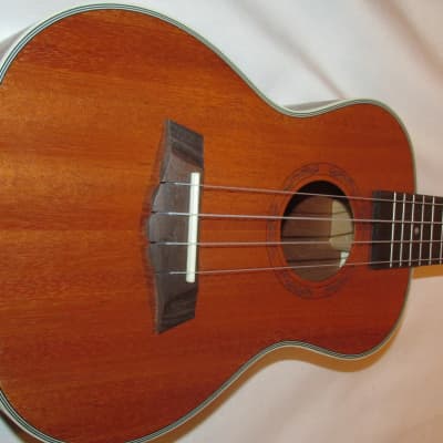 UMIEE 23 inch CONCERT Ukulele Set Professional/Beginner with Extras - LN Cond! - Satin Sapele image 7