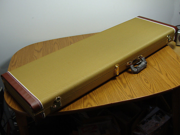ベース Fender USA Tweed Hard Case Bass Vintage Fender Classic Series Wood Case, Precision Bass/Jazz Bass