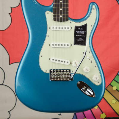 Fender VINTERA® II '60S STRATOCASTER®Rosewood Fingerboard, Lake Placid Blue image 1