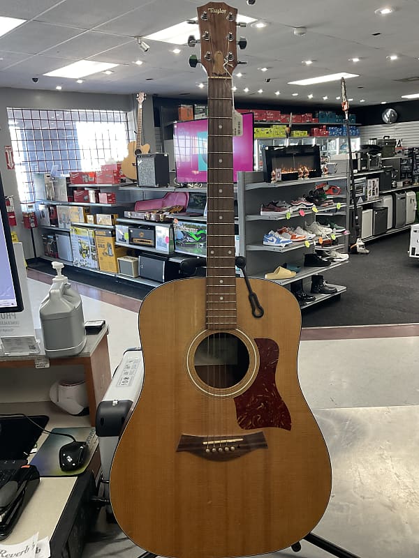 Taylor 110 (2003 - 2013) | Reverb