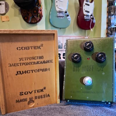 ギター electro-harmonix GreenRussian Big Muff Electro-Harmonix Green Russian Big Muff Pi Distortion