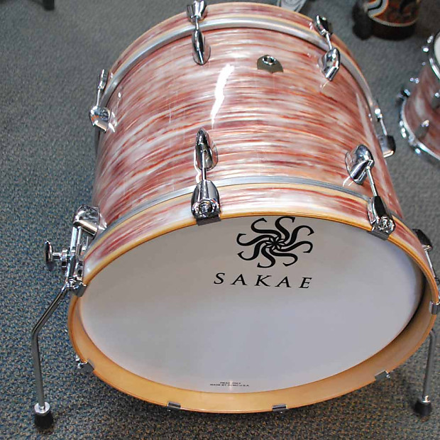 Sakae Trilogy Pink Oyster Drums used 18 Bass Drum