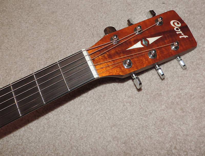 Cort L100-OCK-NAT Natural Ovangkol/Koa Fishman Acoustic