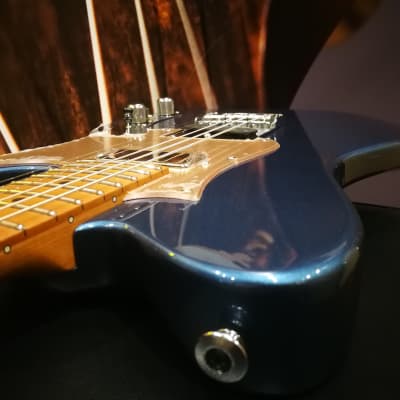 Ibanez AZS2209H-PBM Prestige  E-Guitar 6 String Single Cut - Prussian Blue Metallic + Case image 4