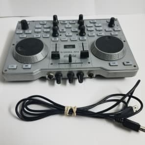 Mesa de mezclas Hercules DJ Console MK4 