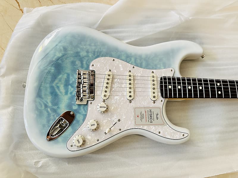 2024 Hybrid II Stratocaster®Larimar Extremely rare and gorgeous Fender Japan 2024 Collection
