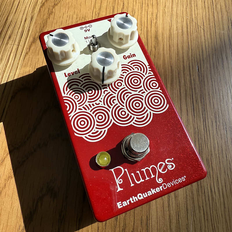 EarthQuaker Devices Plumes Small Signal Shredder