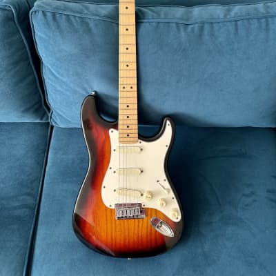 Fender Stratocaster Plus Deluxe (1991) for sale