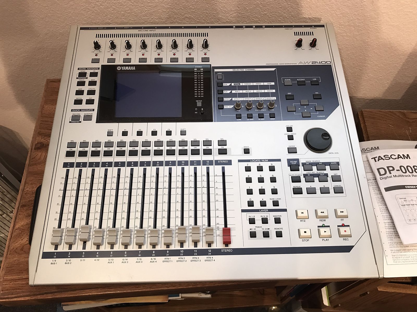 Yamaha AW2400 Professional Audio Workstation Digital Reverb