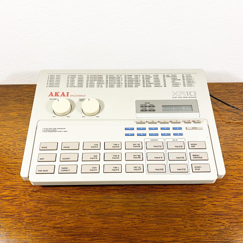 Akai XR10 Drum Machine (Japan, 1989) - 16bit PCM Powerful Sound Vintage  Drum machine! Read the full ad!